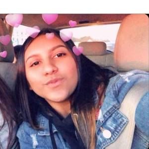 Meet your Posher, Rafaella